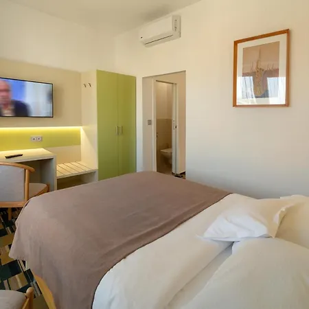 Continental Hotel